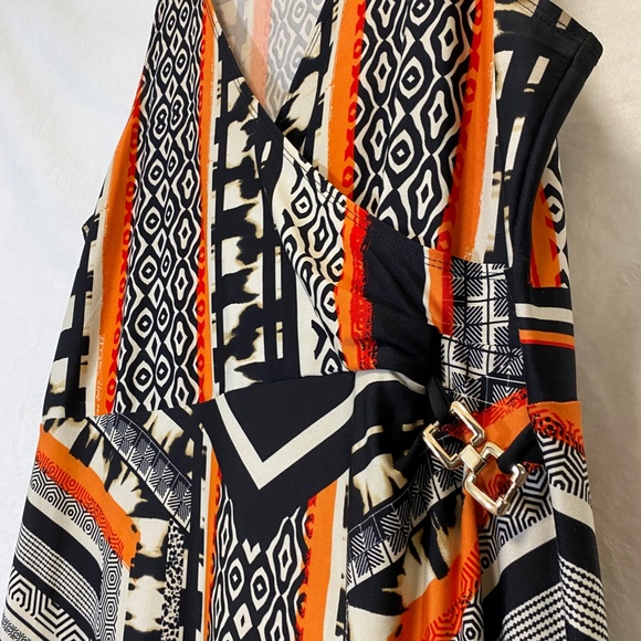 Sleeveless V-Neck Maxi Dress - Picture 6 of 13